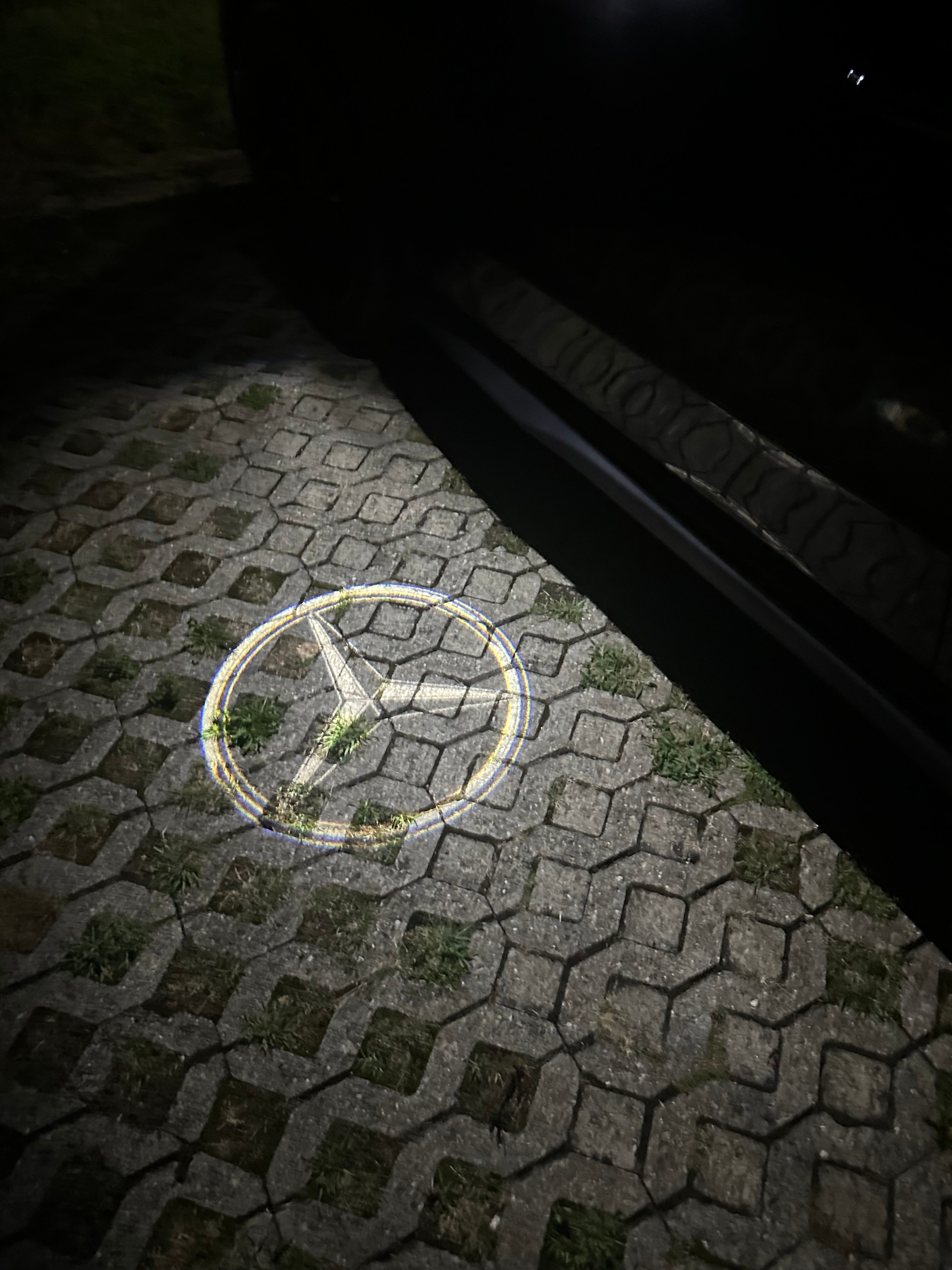 MERCEDES-BENZ GLC 300 4Matic AMG Line 9G-Tronic (GLC 43 AMG Optik)-image-21