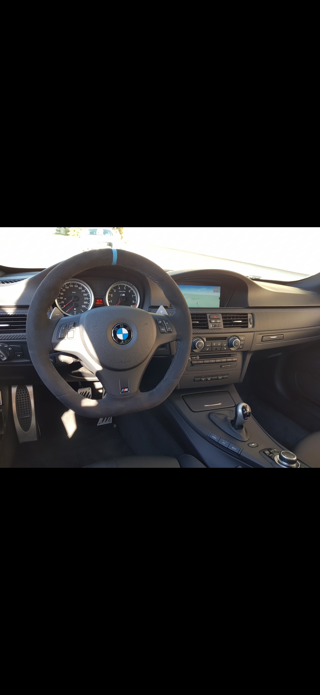 BMW M3 E92 Competition Frozen Blue | 28’000 km | Sonderserie | Sammlerzustand-image-13