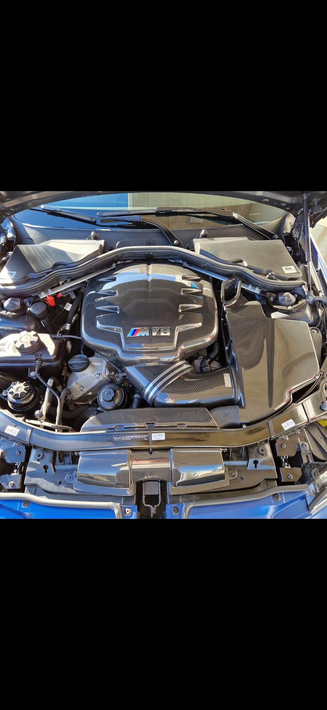 BMW M3 E92 Competition Frozen Blue | 28’000 km | Sonderserie | Sammlerzustand-image-7
