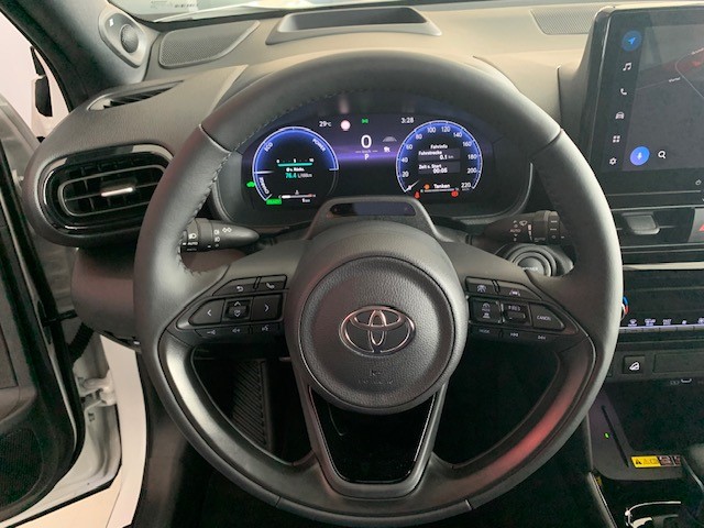 TOYOTA Yaris Cross 1.5 VVT-i HSD Premium AWD-i-image-12
