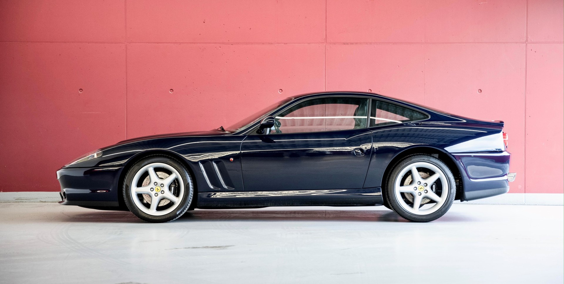 FERRARI Pozzi Blue / Blue Interior FULL HISTORY-image-1
