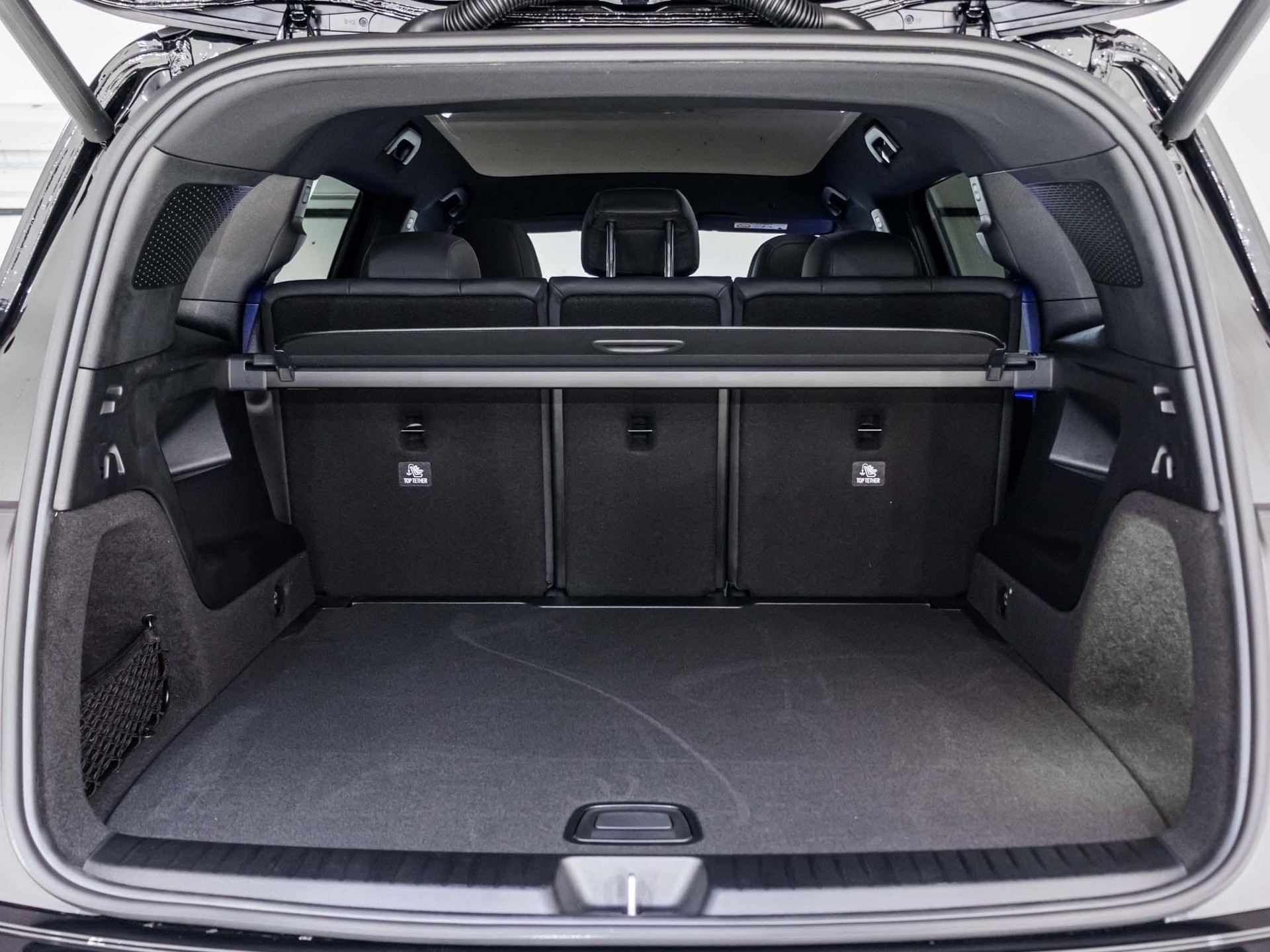 MERCEDES-BENZ GLB 220 4MATIC-image-13