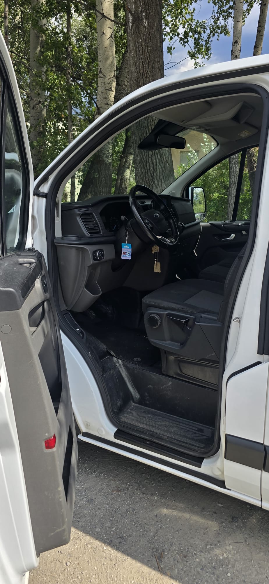 FORD Transit Custom Van 320 L1H1 Trend-image-8