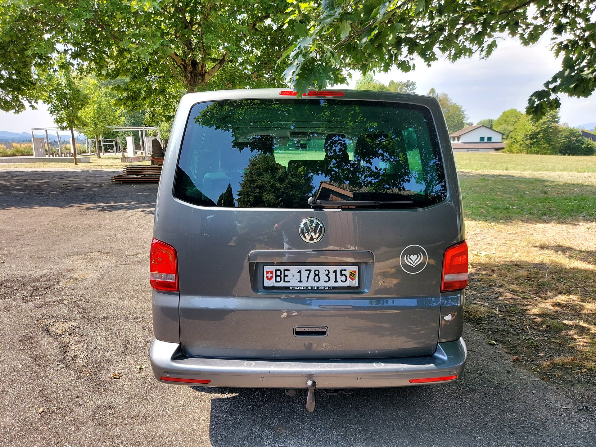 VW T5 Multivan 2.0 TDI CR 4Motion Frisch ab Mfk-image-12