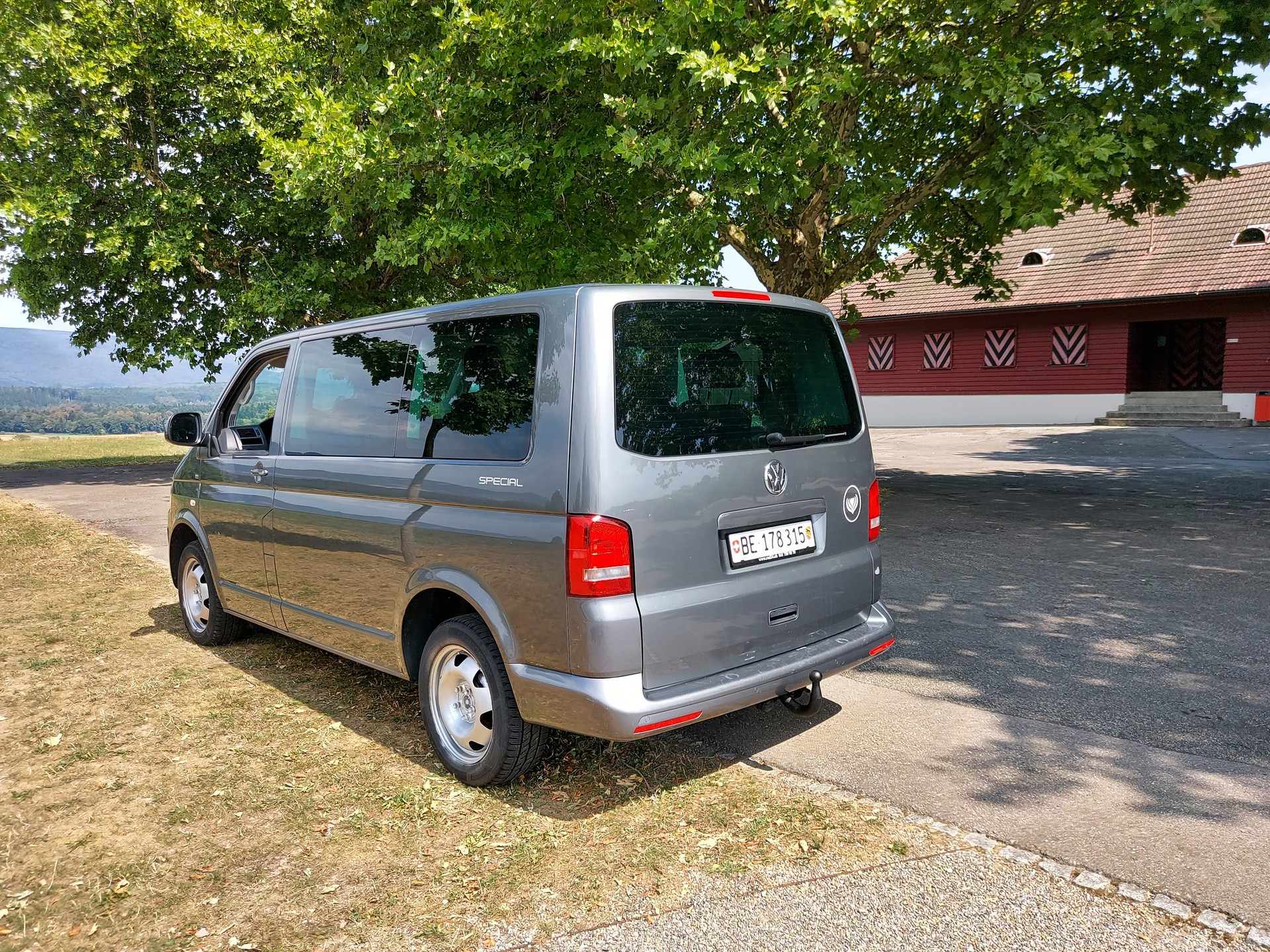 VW T5 Multivan 2.0 TDI CR 4Motion Frisch ab Mfk-image-3