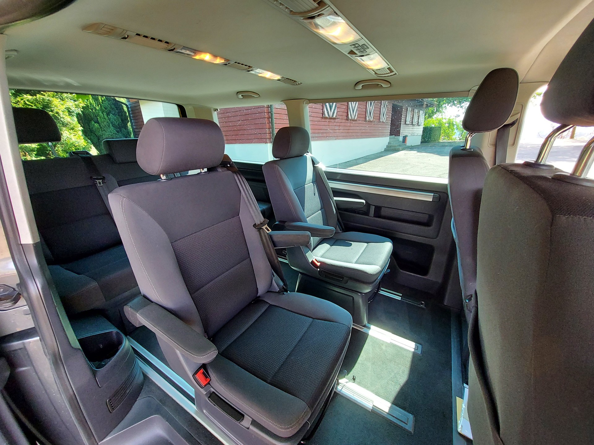 VW T5 Multivan 2.0 TDI CR 4Motion Frisch ab Mfk-image-15