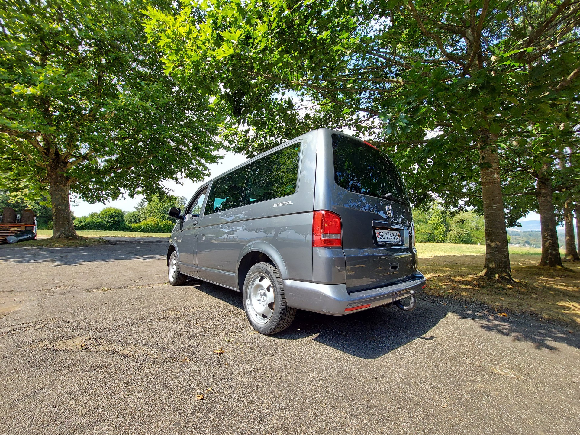 VW T5 Multivan 2.0 TDI CR 4Motion Frisch ab Mfk-image-11