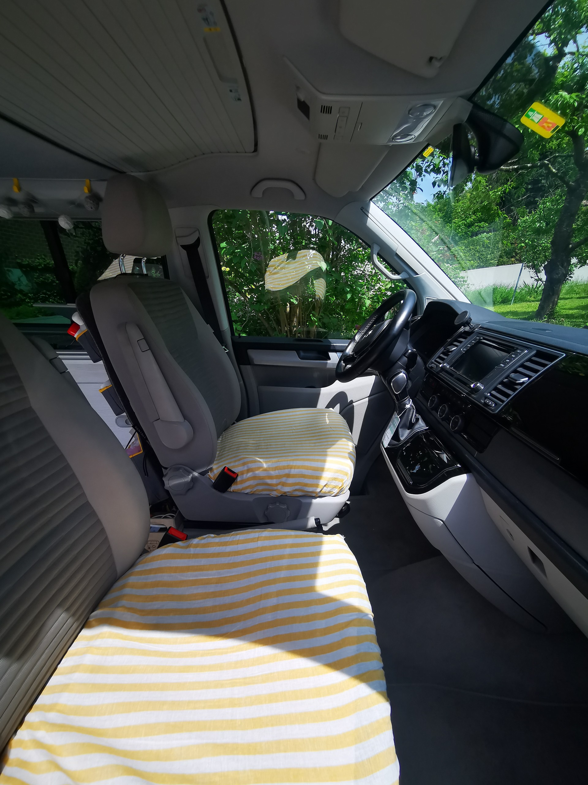 VW 2.0 TDI 150 Ocean Edition DSG-image-2