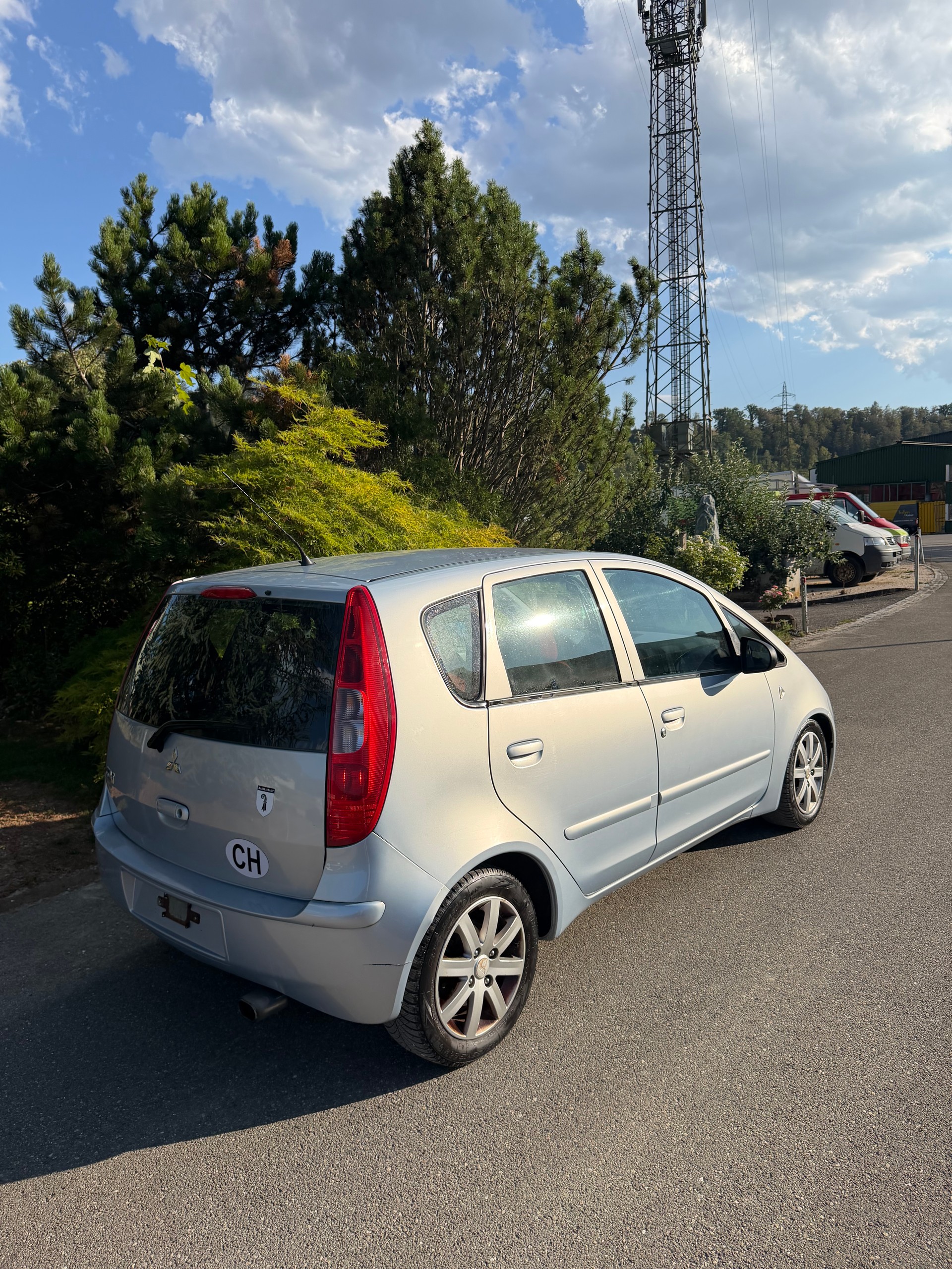 MITSUBISHI Colt 1.5 16V Instyle-image-2