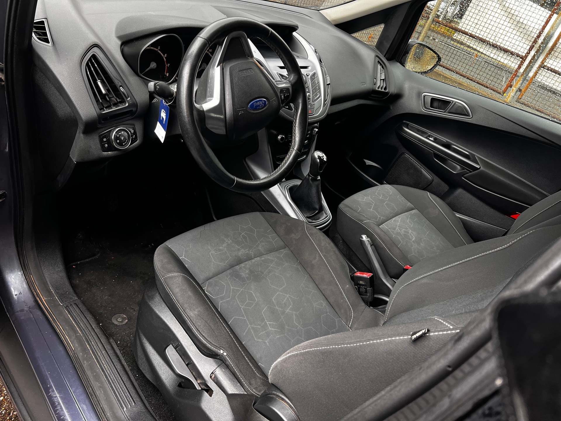 FORD B-Max 1.0 SCTi Trend-image-5