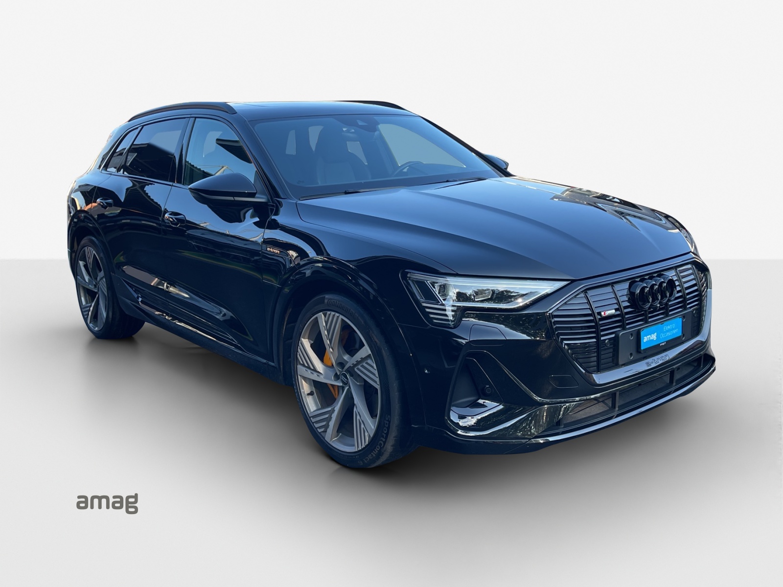 AUDI e-tron 55 S Line quattro-image-6