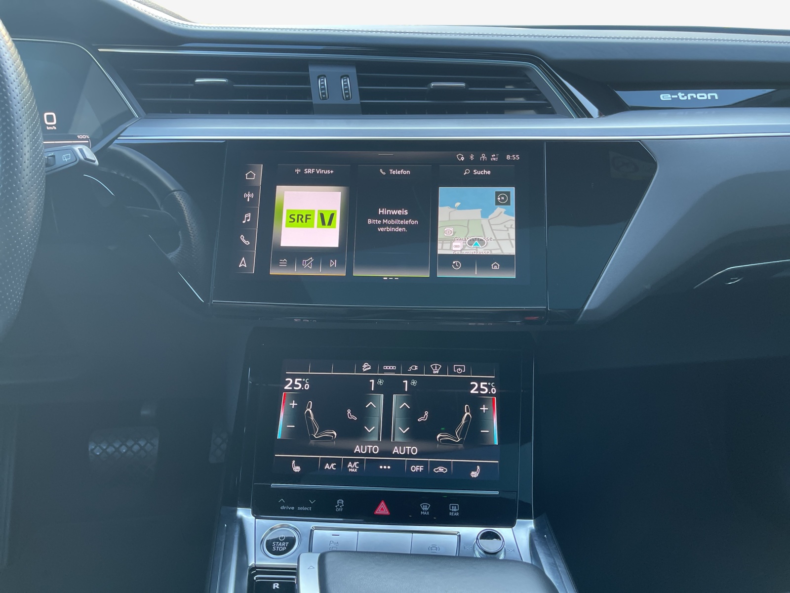 AUDI e-tron 55 S Line quattro-image-11