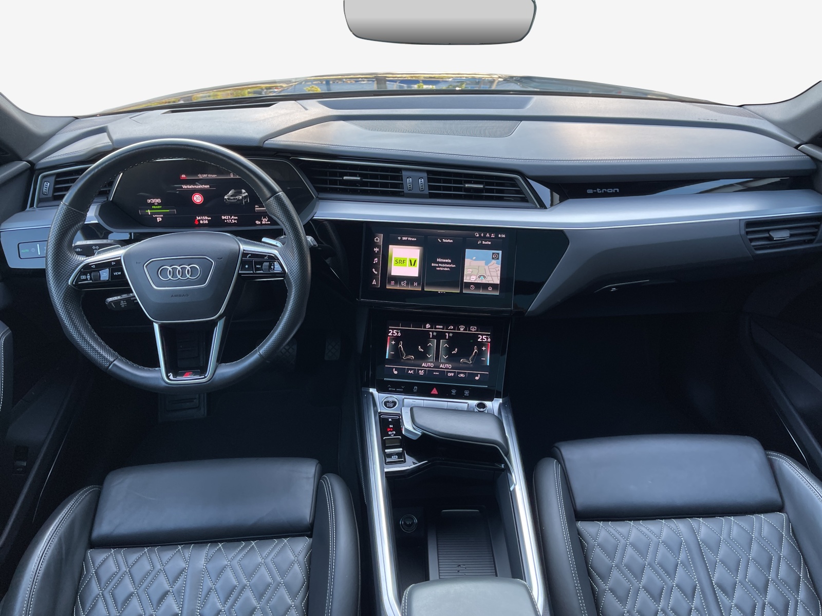 AUDI e-tron 55 S Line quattro-image-9