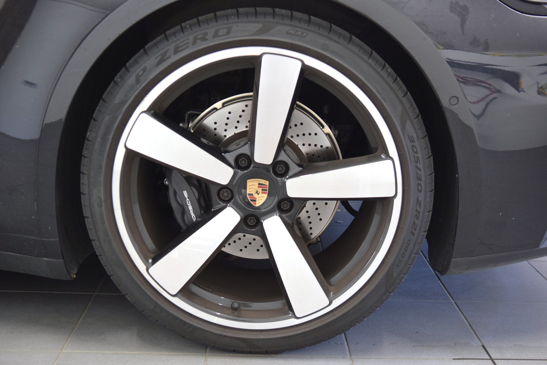 PORSCHE 911 Carrera PDK-image-15