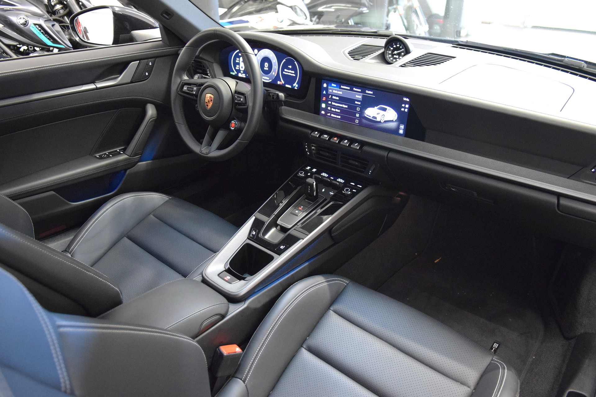 PORSCHE 911 Carrera PDK-image-10