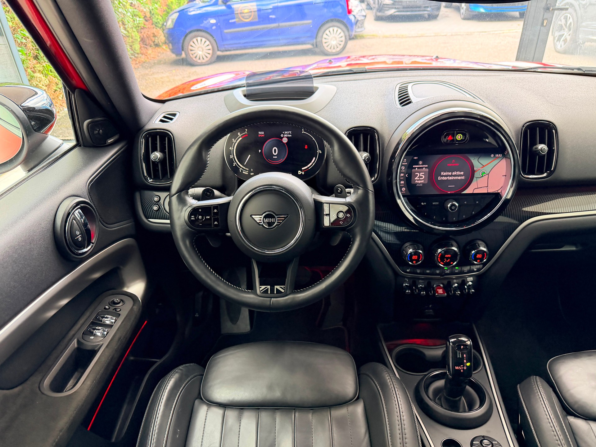 MINI Countryman Cooper S Trafalgar ALL4 Steptronic | Top-Gepflegt | CH Fahrzeug |-image-9
