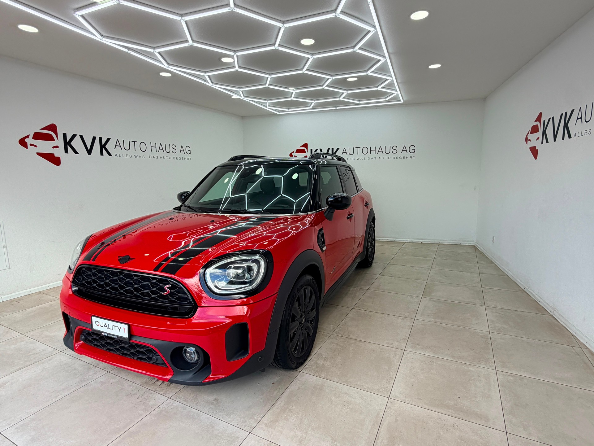 MINI Countryman Cooper S Trafalgar ALL4 Steptronic | Top-Gepflegt | CH Fahrzeug |-image-1