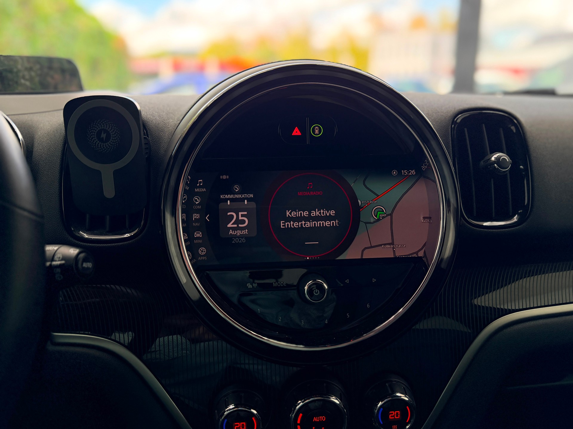 MINI Countryman Cooper S Trafalgar ALL4 Steptronic | Top-Gepflegt | CH Fahrzeug |-image-13