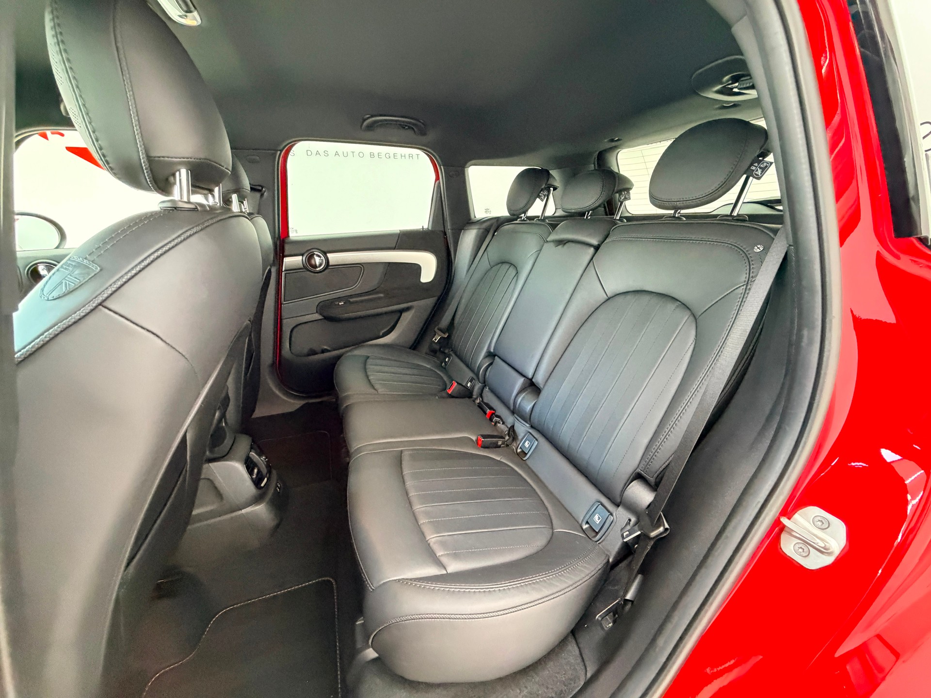 MINI Countryman Cooper S Trafalgar ALL4 Steptronic | Top-Gepflegt | CH Fahrzeug |-image-11