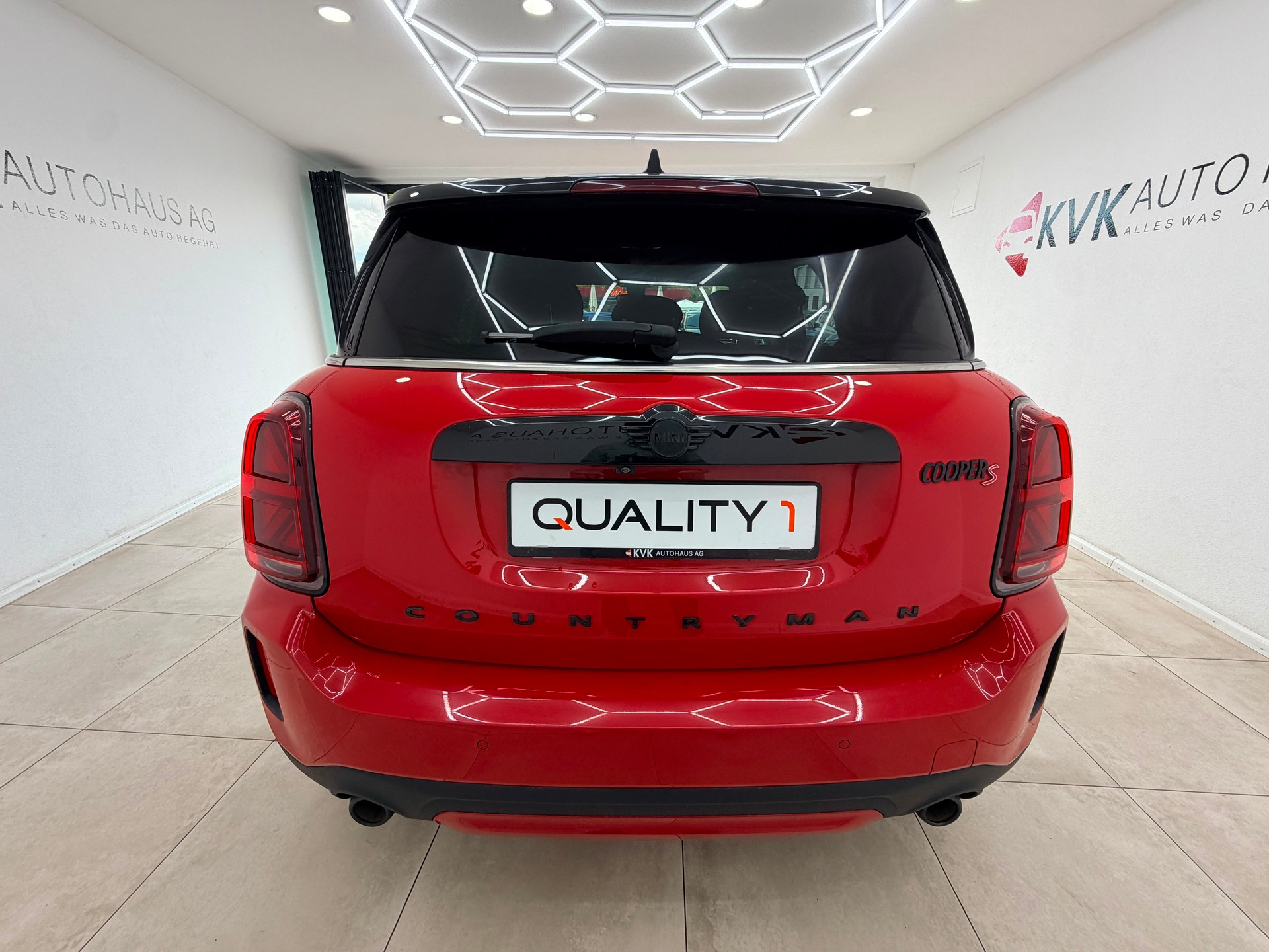 MINI Countryman Cooper S Trafalgar ALL4 Steptronic | Top-Gepflegt | CH Fahrzeug |-image-5