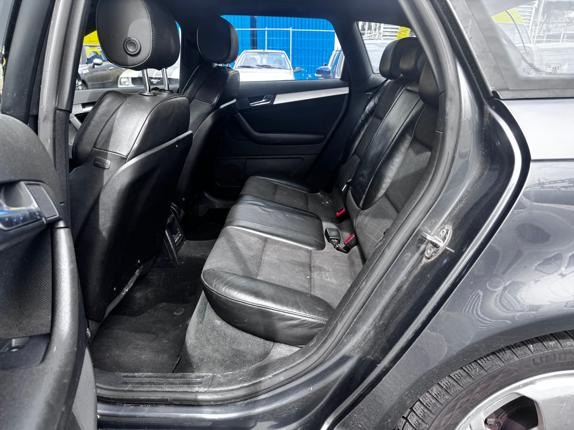 AUDI A3 Sportback 1.8 Turbo FSI Attraction S line-image-5
