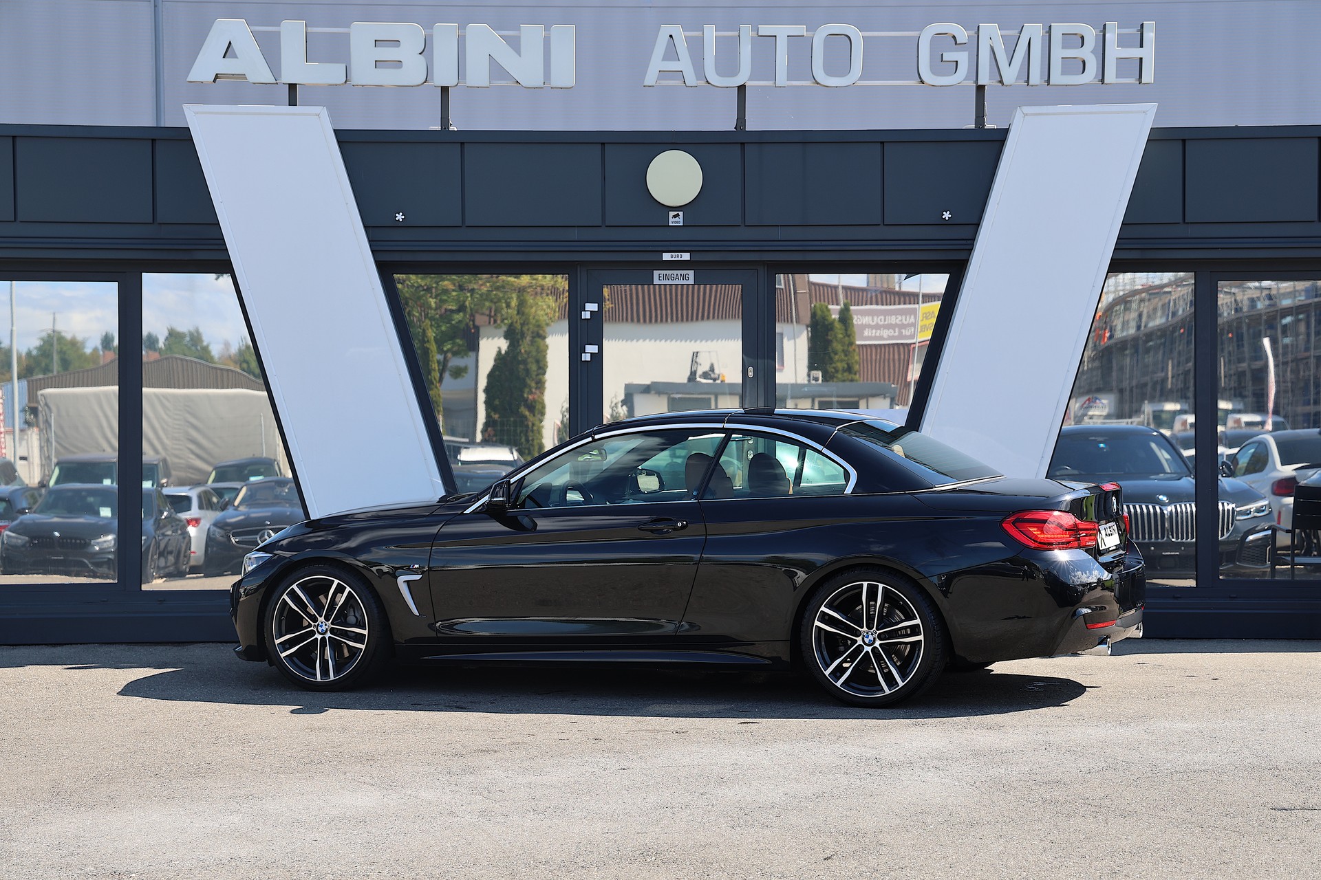 BMW 440i xDrive SAG Cabrio-image-4