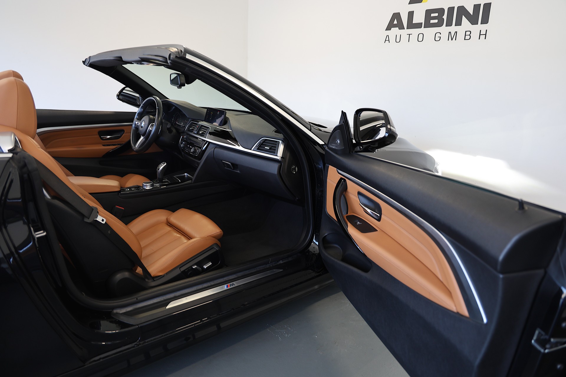 BMW 440i xDrive SAG Cabrio-image-10