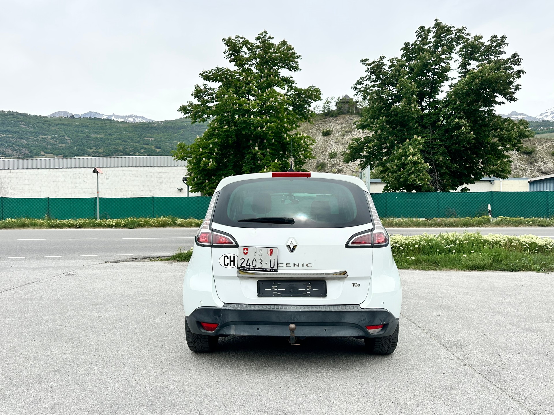 RENAULT Scénic 1.2 16V Turbo Bose Edition-image-7
