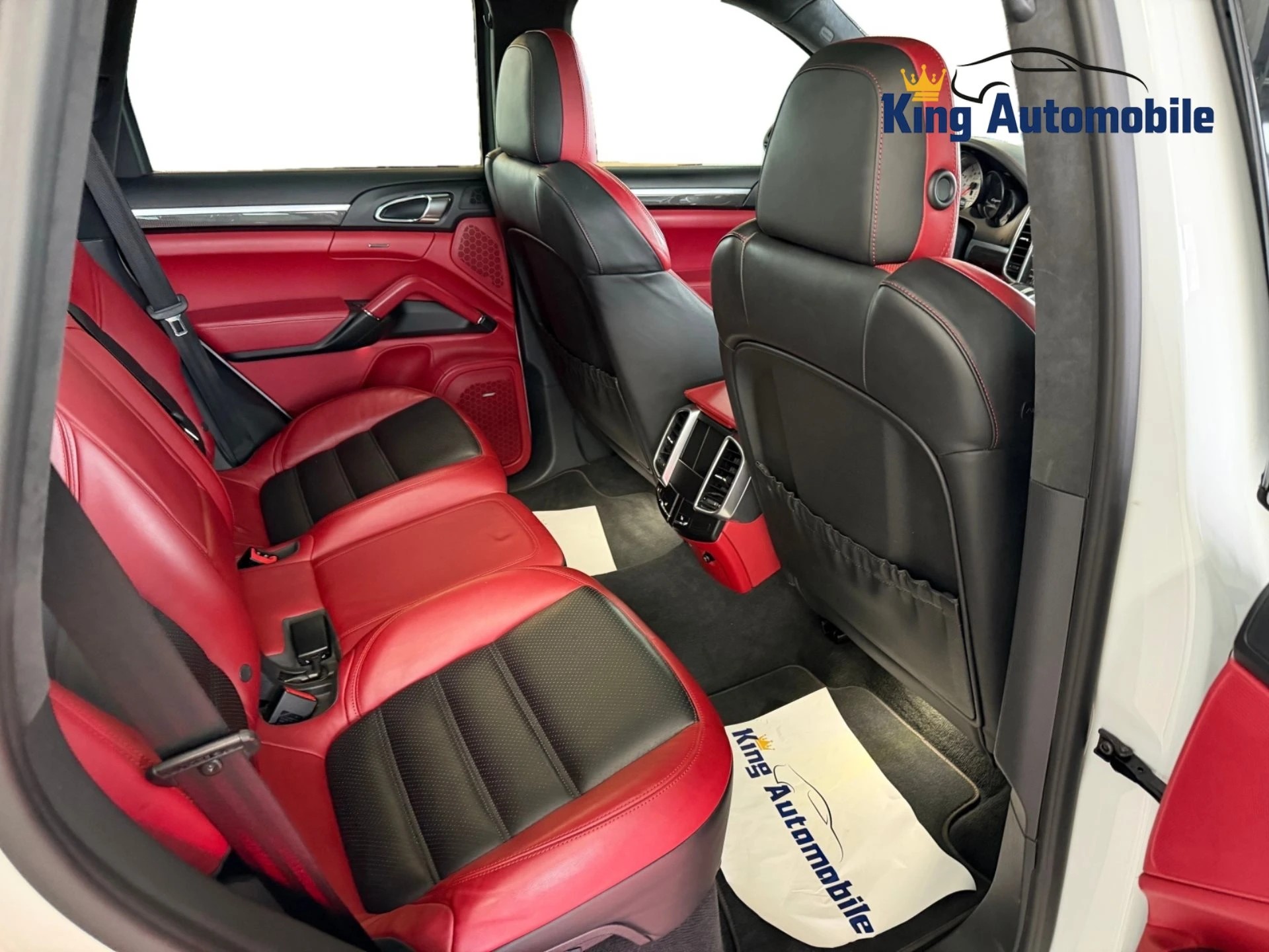 PORSCHE Cayenne Turbo S | AHK 3.5t. | Pano Dach | Sitz-Belüftung | RF-Kamera-image-10