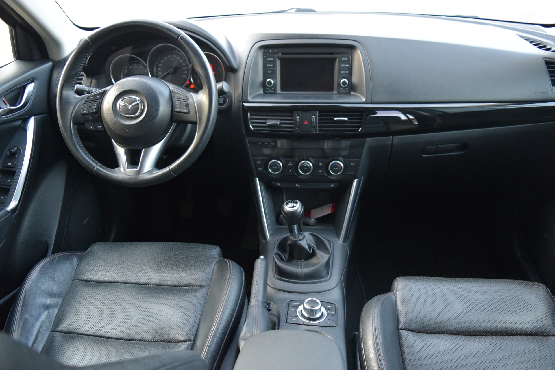MAZDA CX-5 2.0 Revolution AWD-image-11
