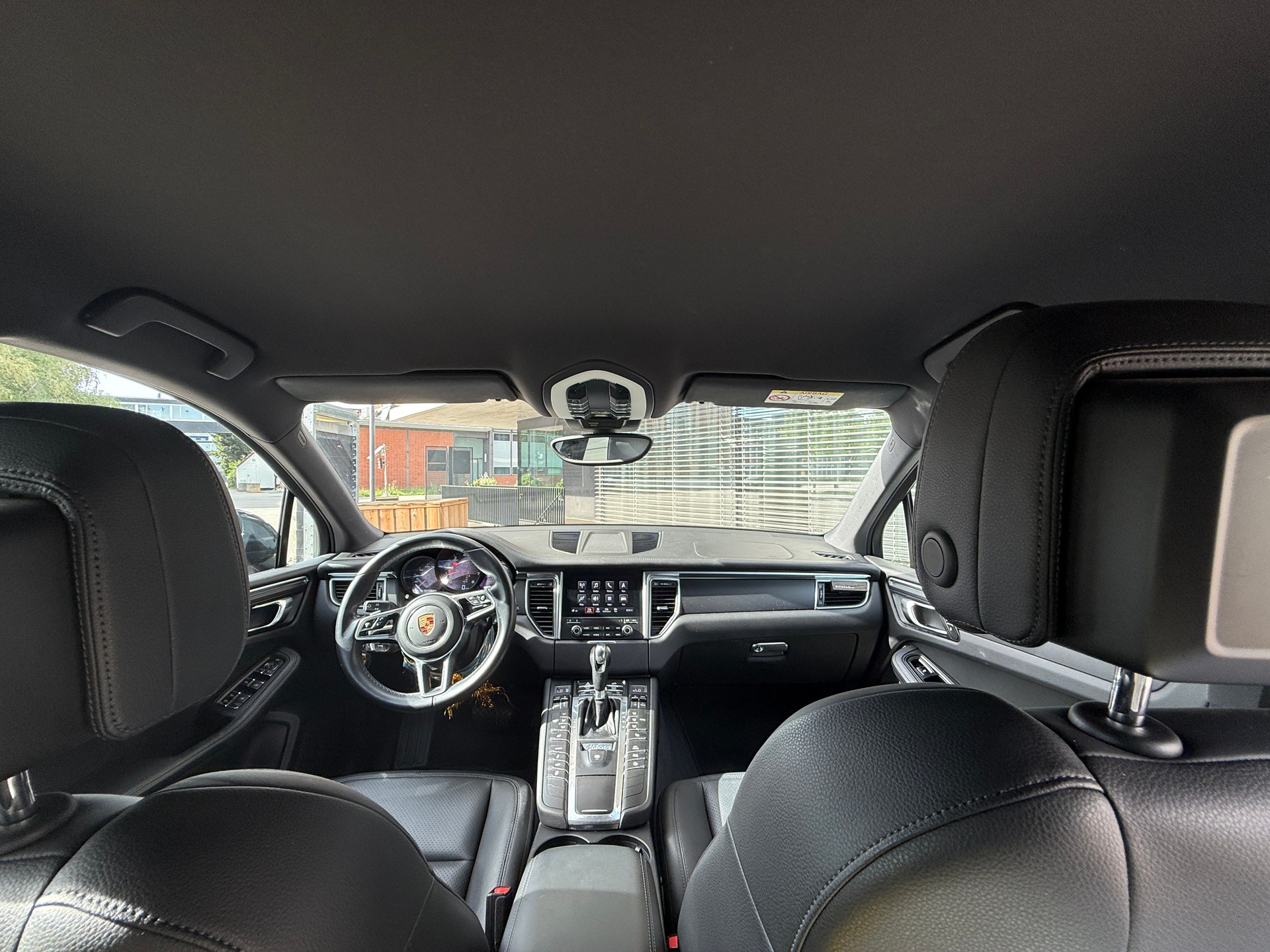 PORSCHE Macan PDK * Luftfahrwerk * * Spyder Felgen * * Service bei Porsche *-image-8