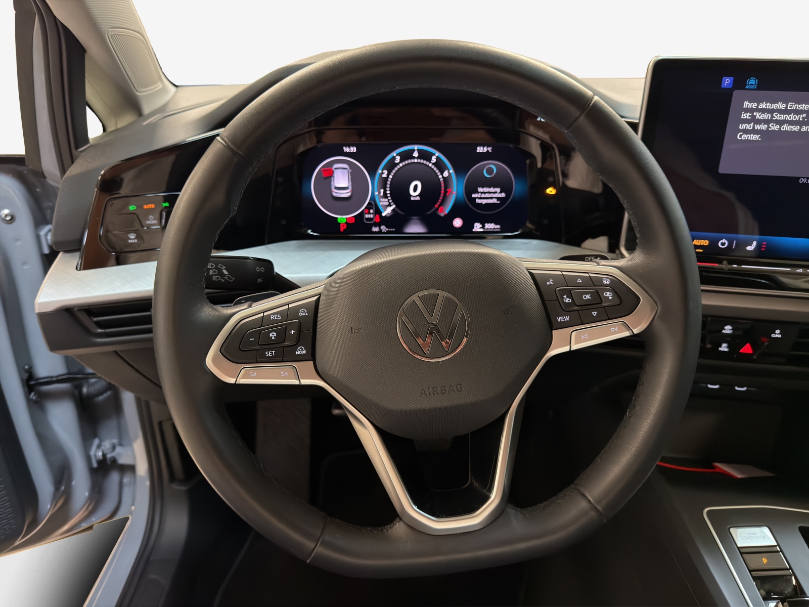 VW Golf 1.5 e TSI mHEV Basis DSG-image-9