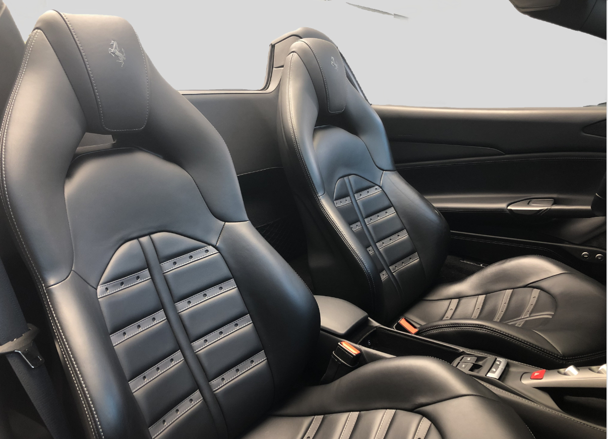 FERRARI 488 Spider 3.9 V8-image-13