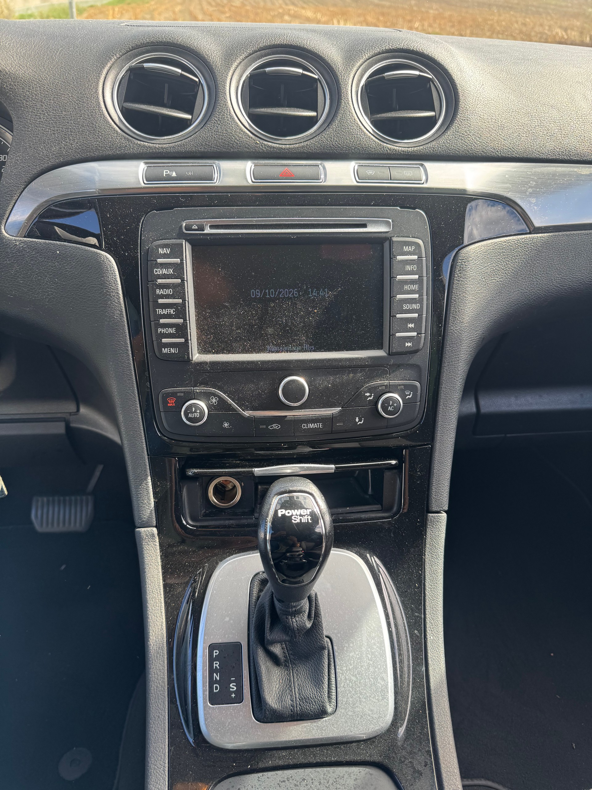 FORD Galaxy 2.0 SCTi Ghia PowerShift-image-10