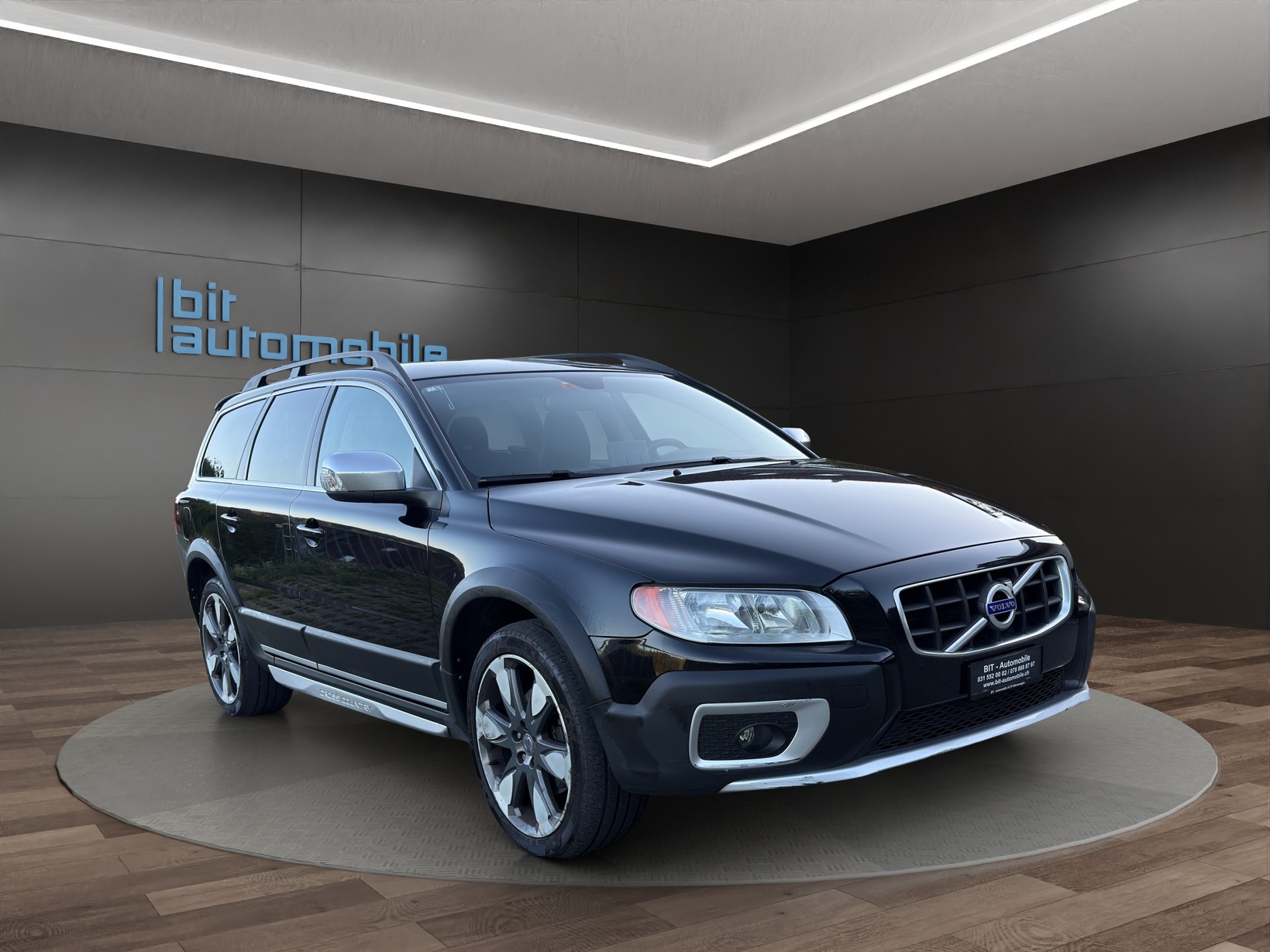 VOLVO XC70 2.4D AWD Husky Geartronic-image-9