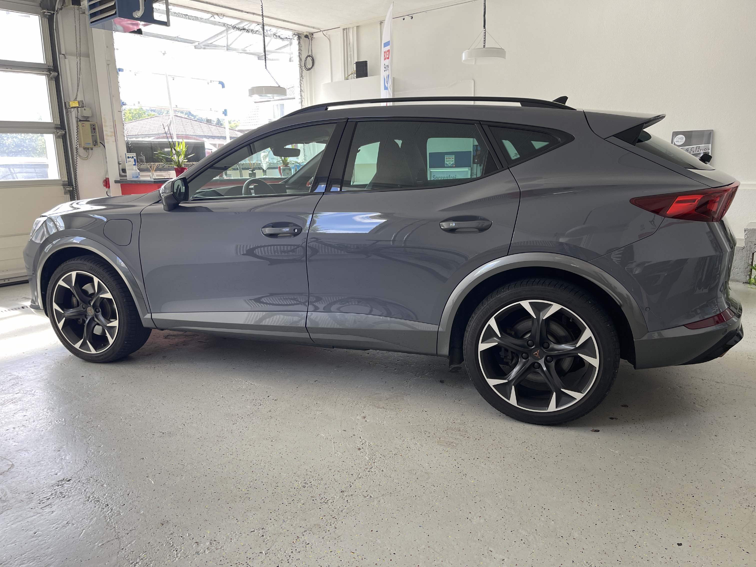 CUPRA Formentor 1.4 eHybrid VZ DSG — slika 4