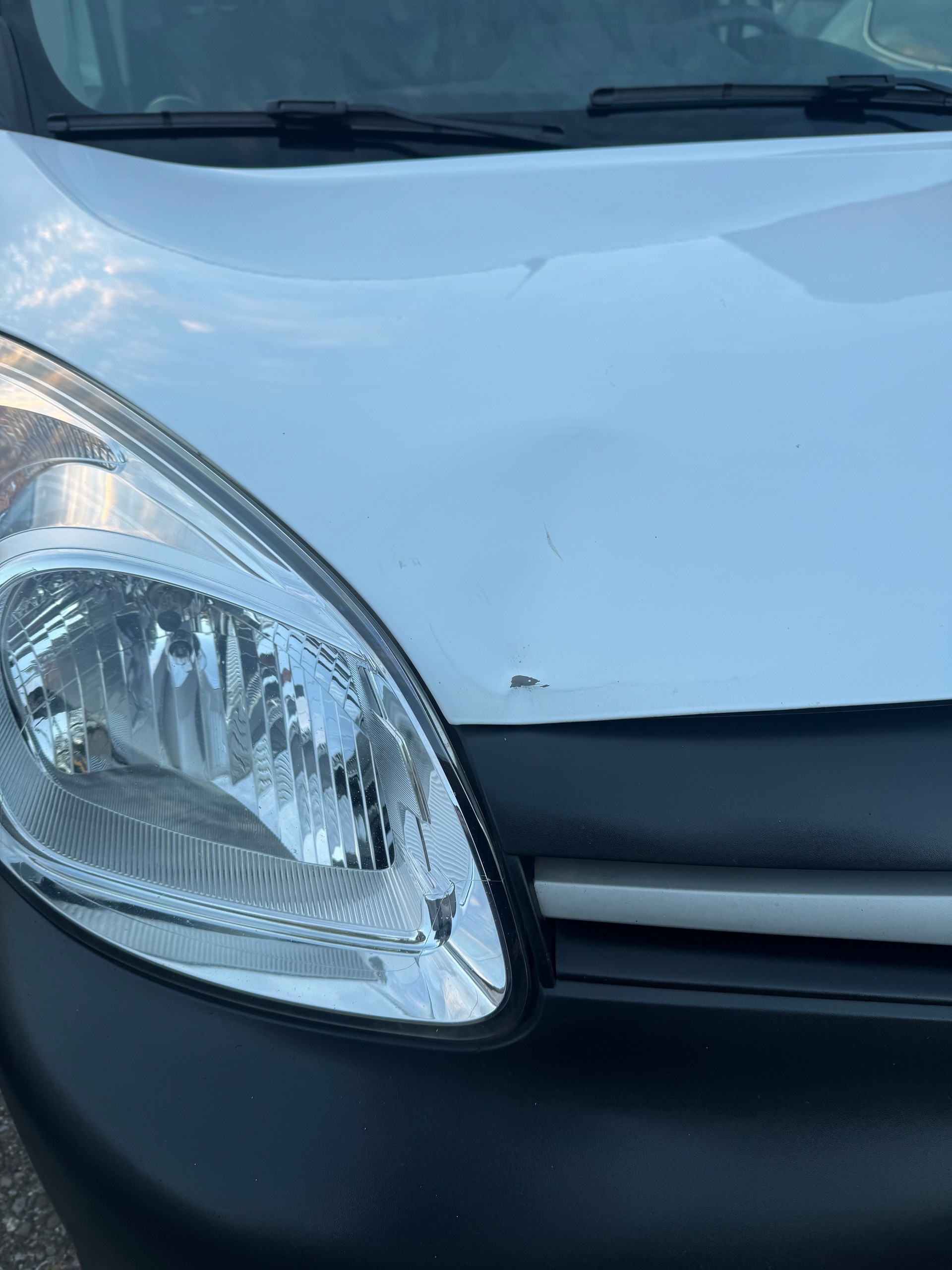 RENAULT Kangoo Medium dCi 95 ENERGY Limited-image-13