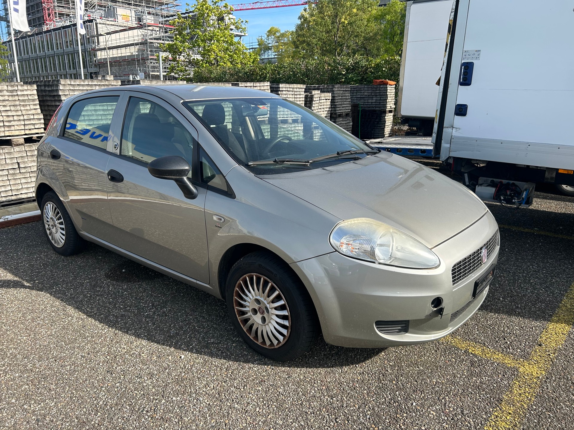 FIAT Punto 1.4 Young-image-1