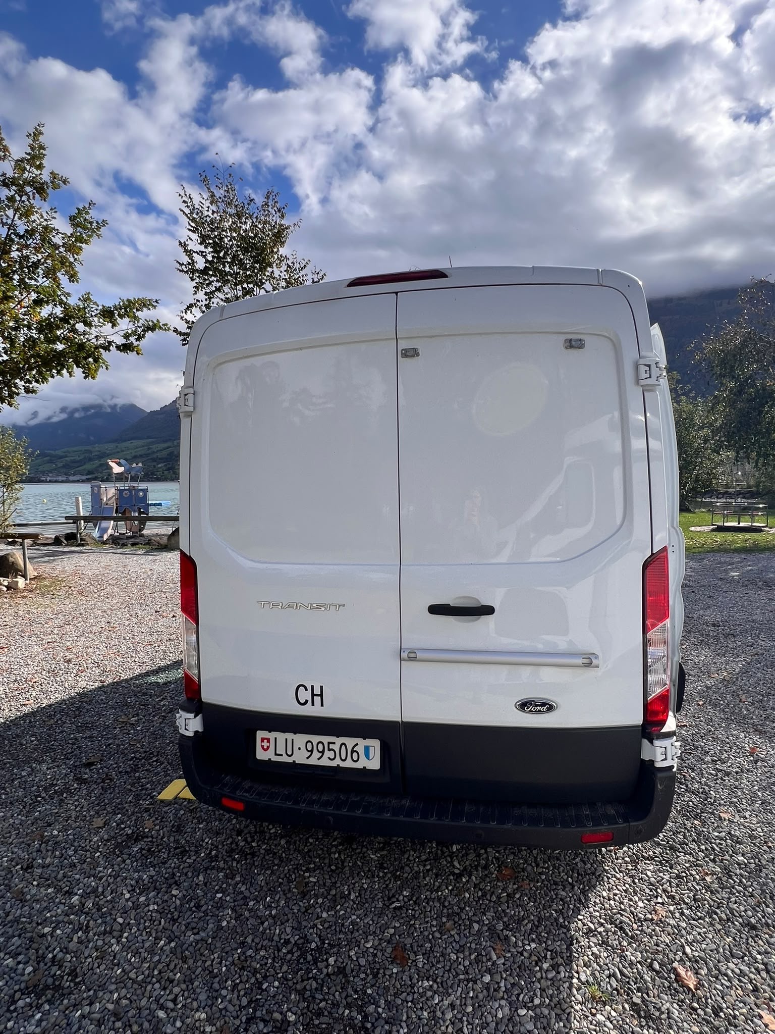 FORD Transit-image-1