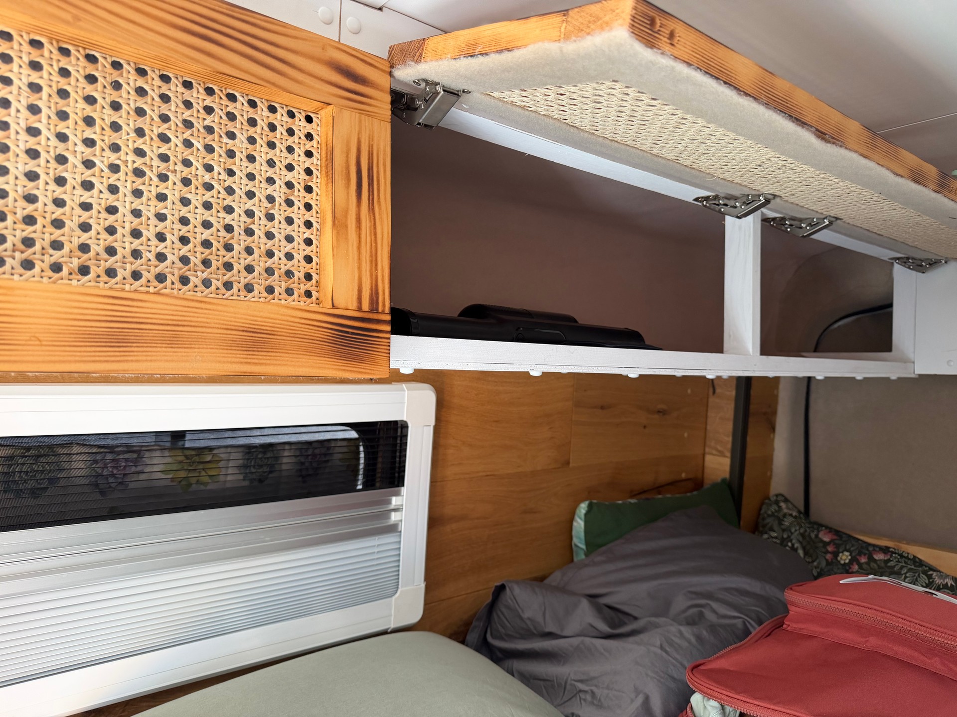 FORD Transit-image-9