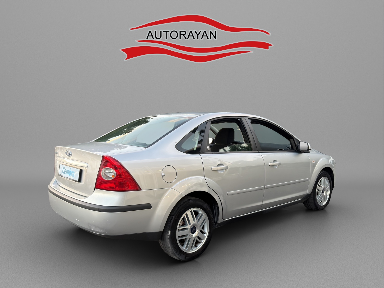 FORD Focus 1.6i VCT Ghia-image-4
