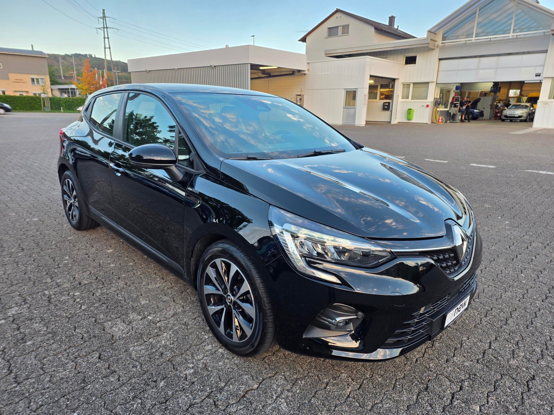 RENAULT Clio equilibre TCe 90-image-4