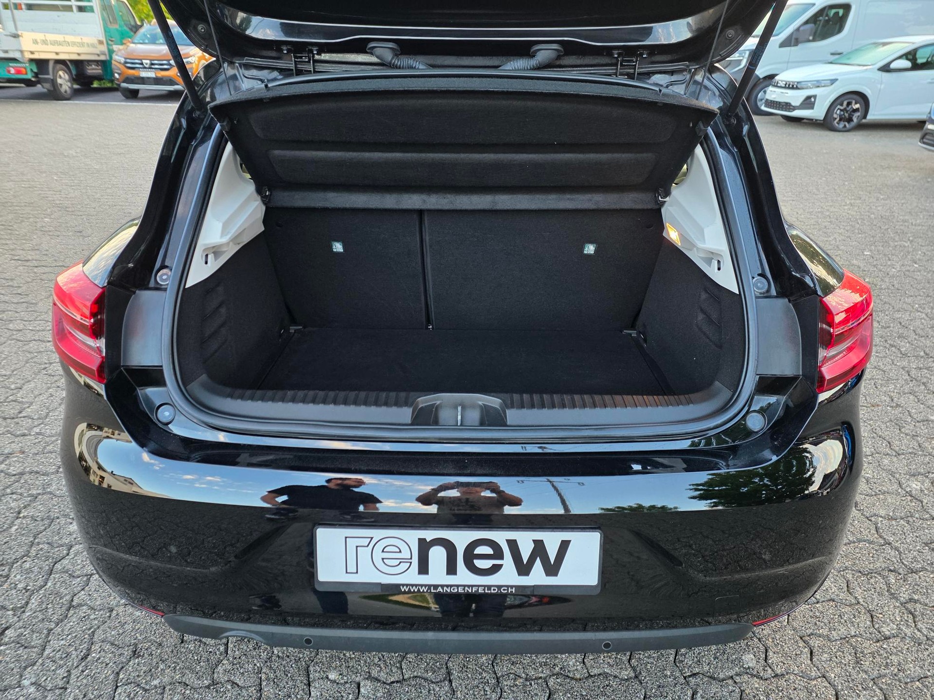 RENAULT Clio equilibre TCe 90-image-8