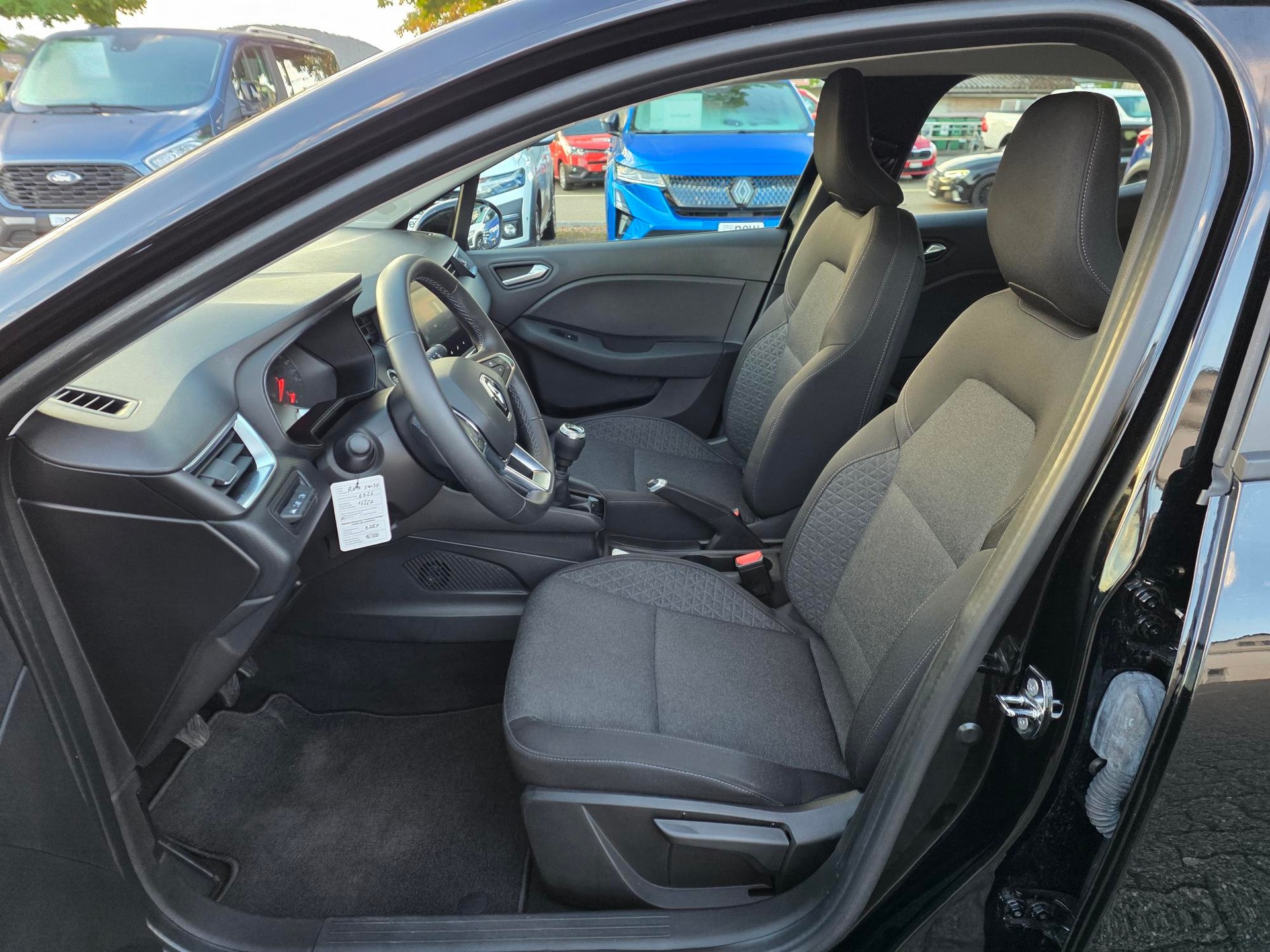 RENAULT Clio equilibre TCe 90-image-5