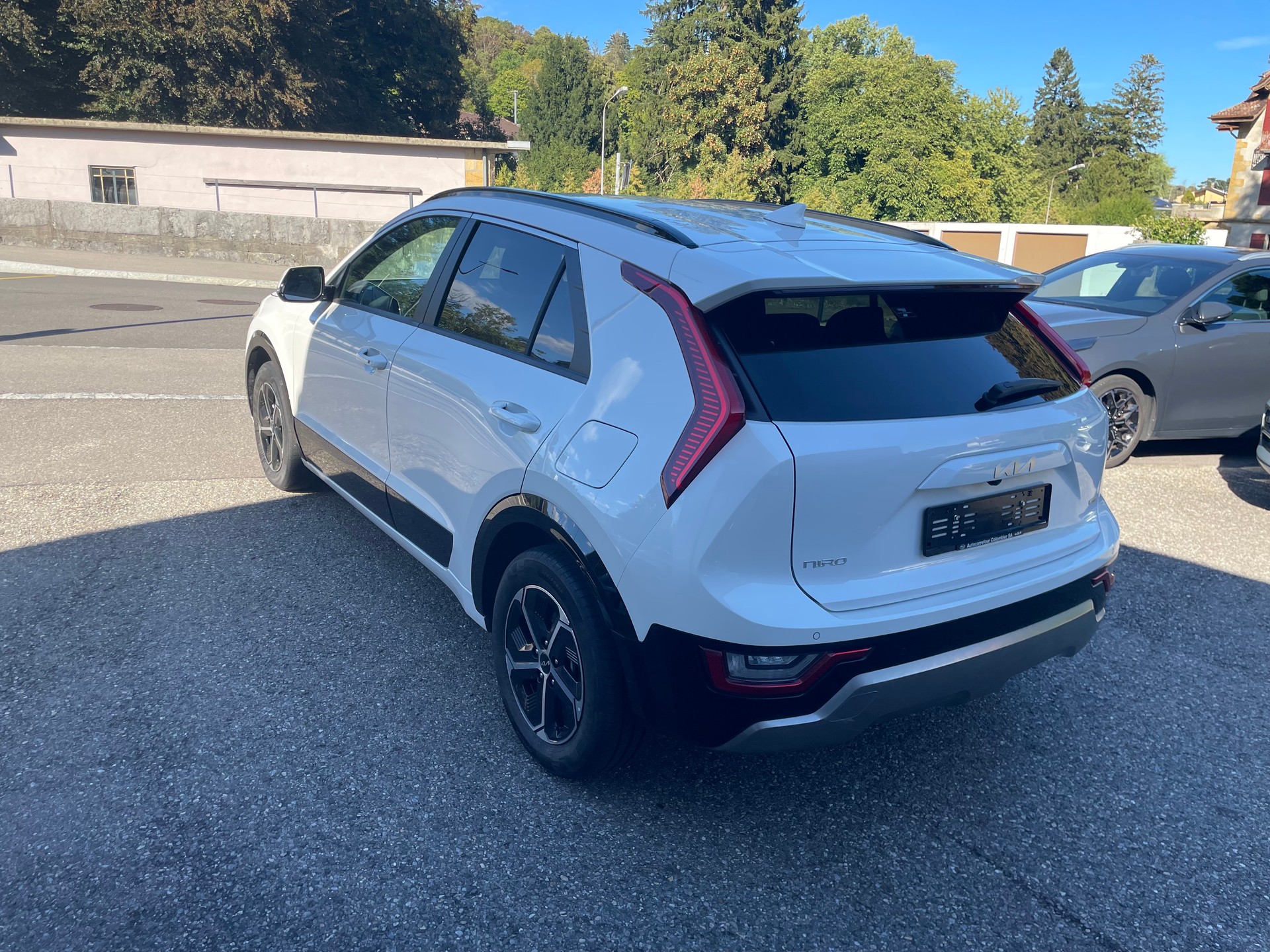 KIA Niro 1.6GDi Hybrid DCT Power Edition-image-4