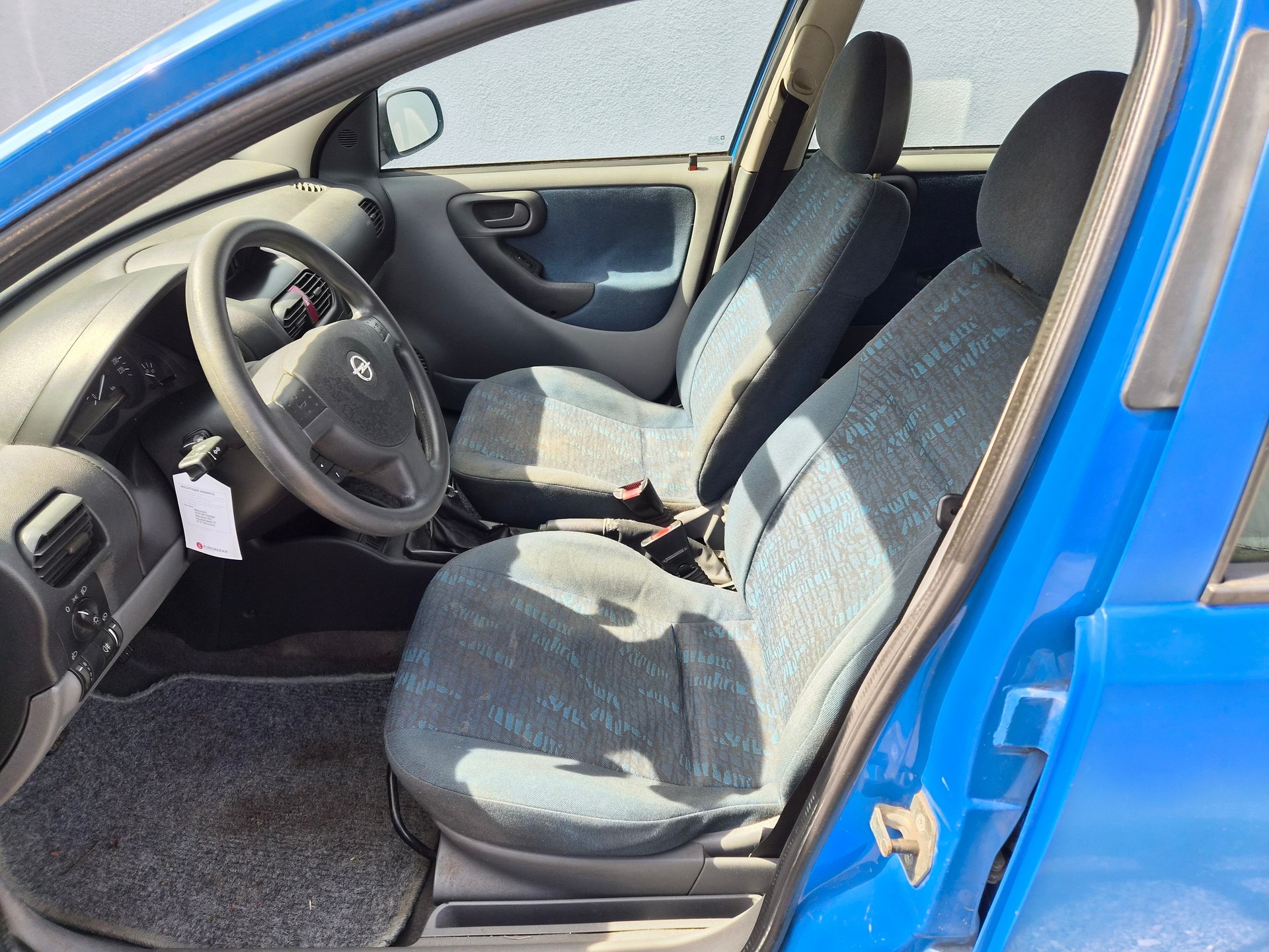 OPEL Corsa 1.4 16V Elegance-image-4