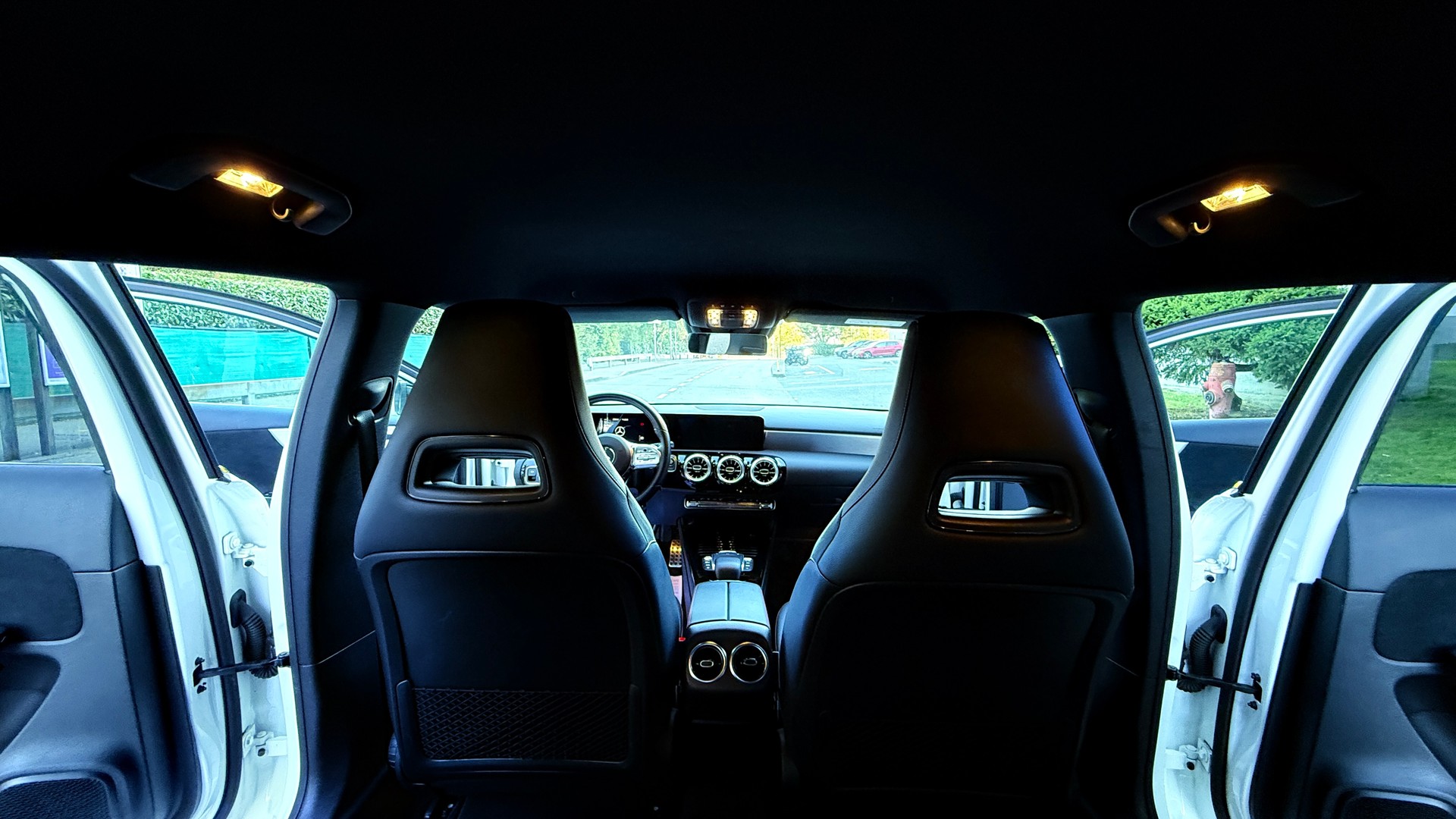 MERCEDES-BENZ A 250e Style 8G-DCT-image-7