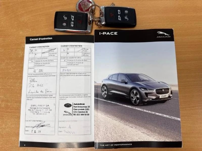 JAGUAR I-Pace EV400 HSE AWD-image-14