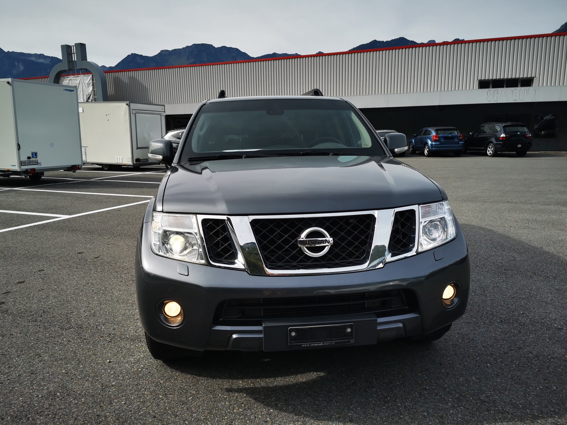 NISSAN Pathfinder 3.0 dCi LE Automatic-image-2