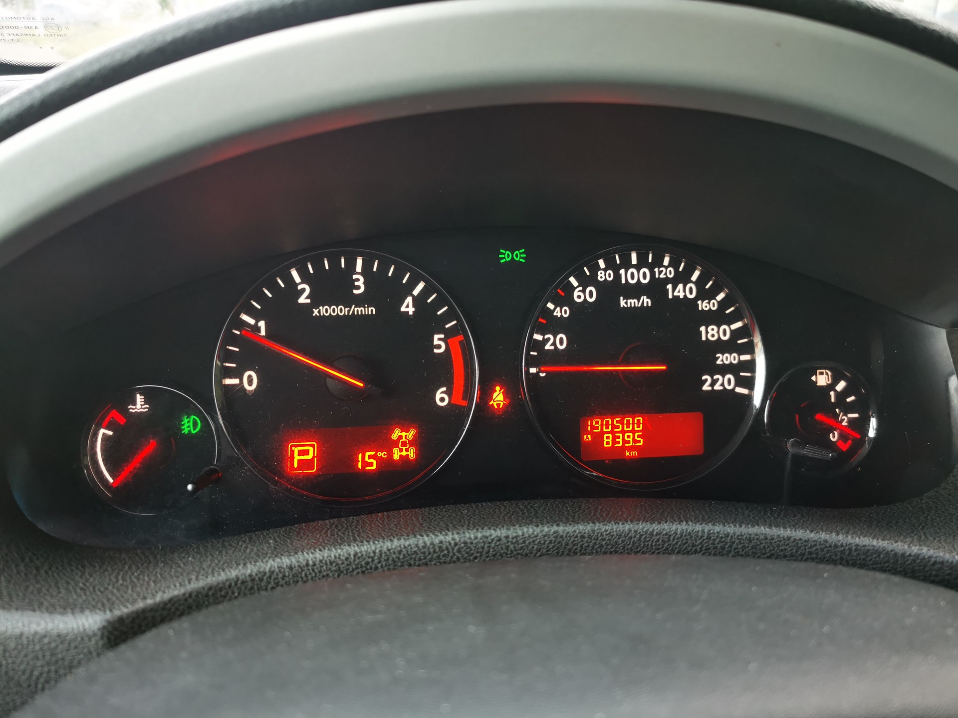 NISSAN Pathfinder 3.0 dCi LE Automatic-image-6